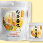 automatisk liten väska packning i stor doy bag